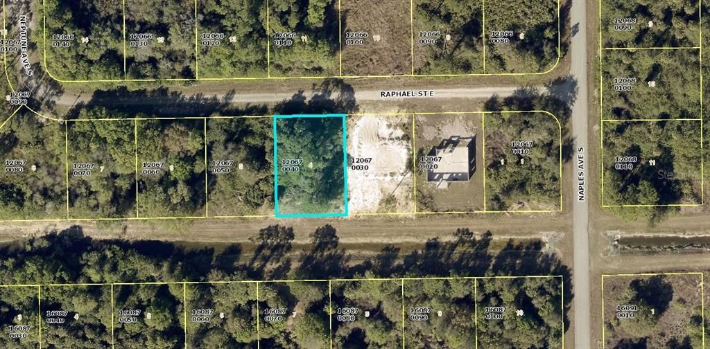 For Sale: $22,000 (0.25 acres)