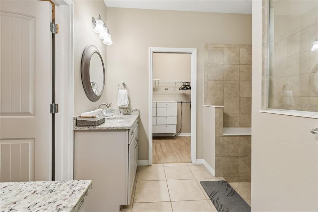 For Sale: $420,000 (3 beds, 2 baths, 2100 Square Feet)