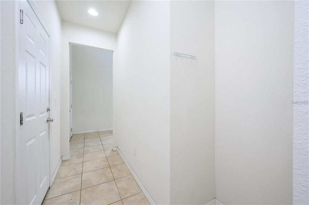 На продажу: $475,000 (4 спален, 2 ванн, 2463 Квадратных фут)