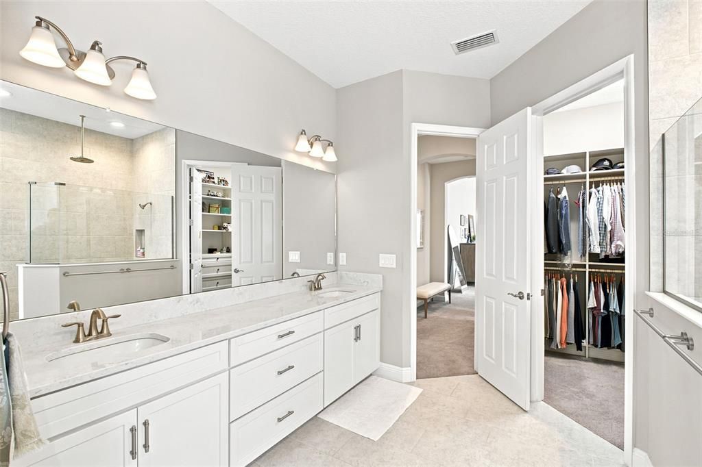 Active With Contract: $915,000 (4 beds, 3 baths, 3179 Square Feet)