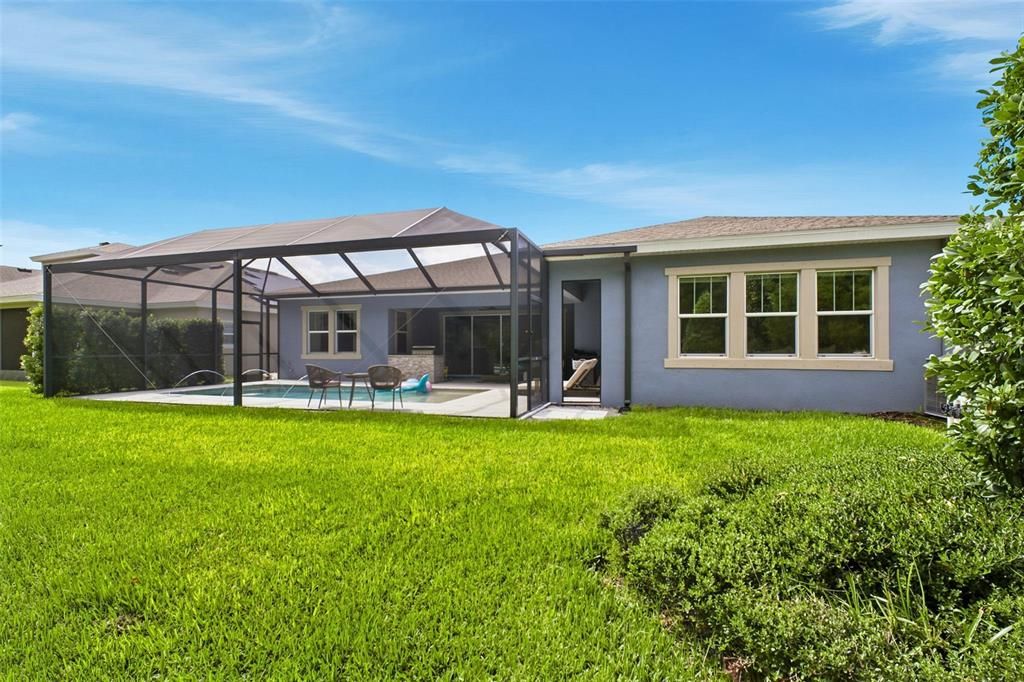 Active With Contract: $915,000 (4 beds, 3 baths, 3179 Square Feet)