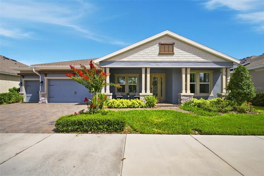 Active With Contract: $915,000 (4 beds, 3 baths, 3179 Square Feet)