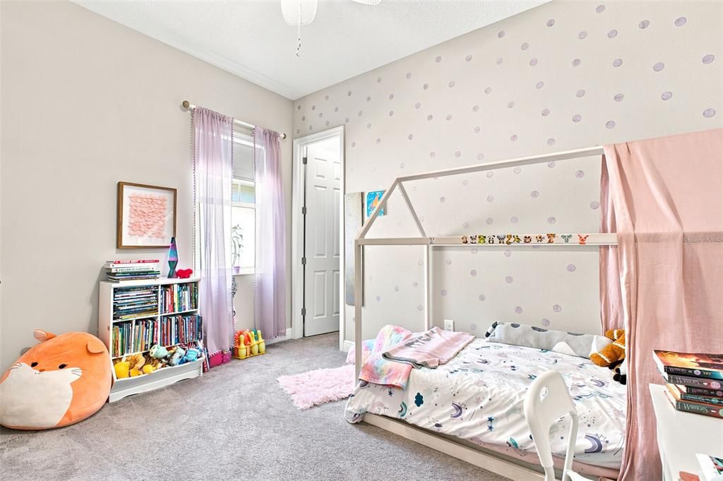 Active With Contract: $915,000 (4 beds, 3 baths, 3179 Square Feet)