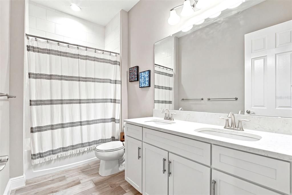 Active With Contract: $915,000 (4 beds, 3 baths, 3179 Square Feet)