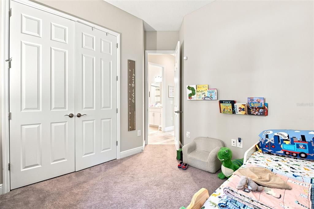 Active With Contract: $915,000 (4 beds, 3 baths, 3179 Square Feet)