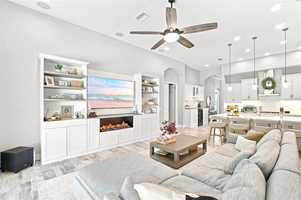 Active With Contract: $915,000 (4 beds, 3 baths, 3179 Square Feet)