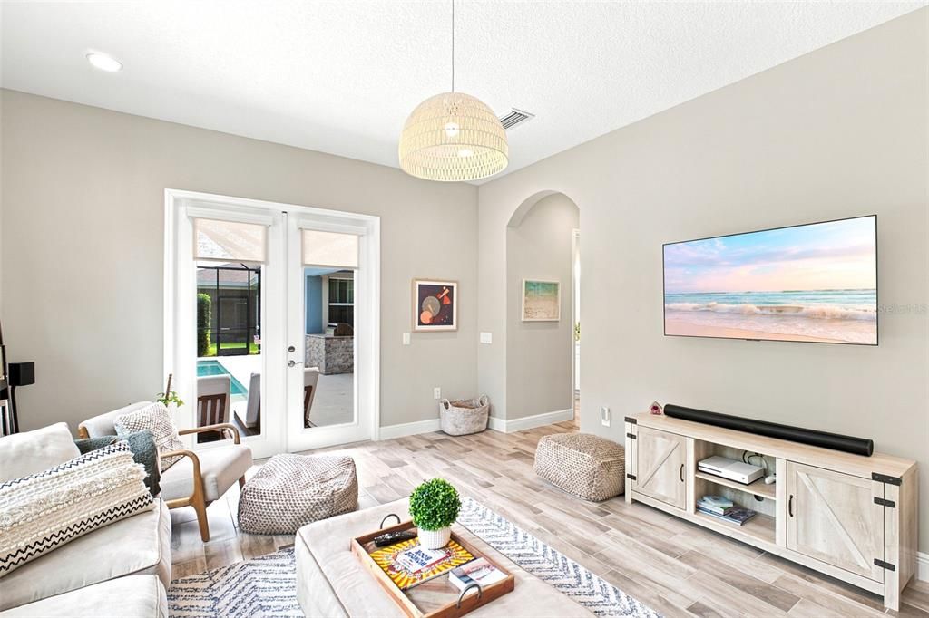 Active With Contract: $915,000 (4 beds, 3 baths, 3179 Square Feet)