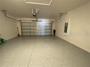 En Renta: $2,500 (3 camas, 2 baños, 2400 Pies cuadrados)