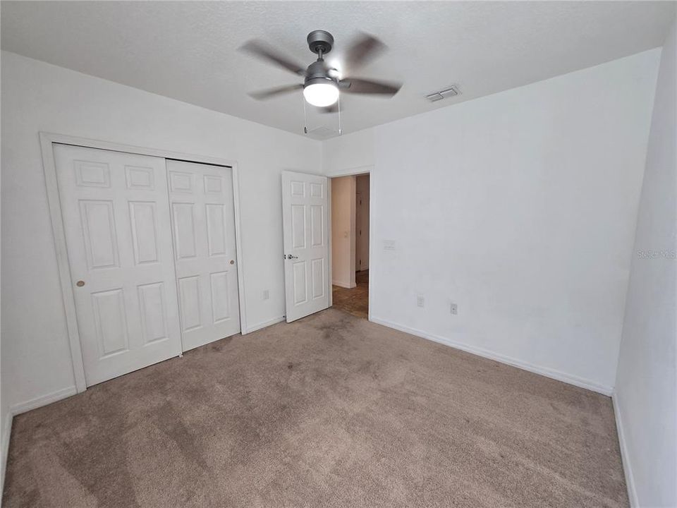 For Rent: $2,200 (4 beds, 2 baths, 2116 Square Feet)