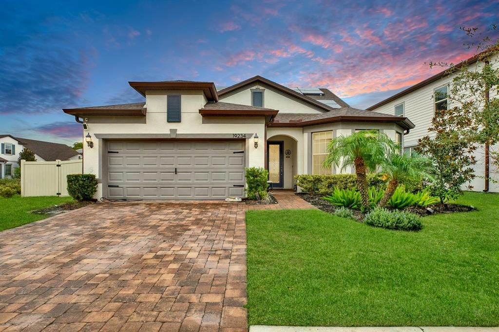 For Sale: $635,000 (4 beds, 3 baths, 2938 Square Feet)