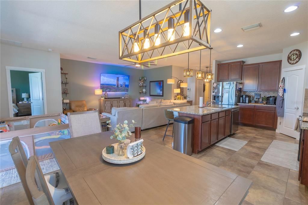 For Sale: $390,000 (4 beds, 2 baths, 2058 Square Feet)