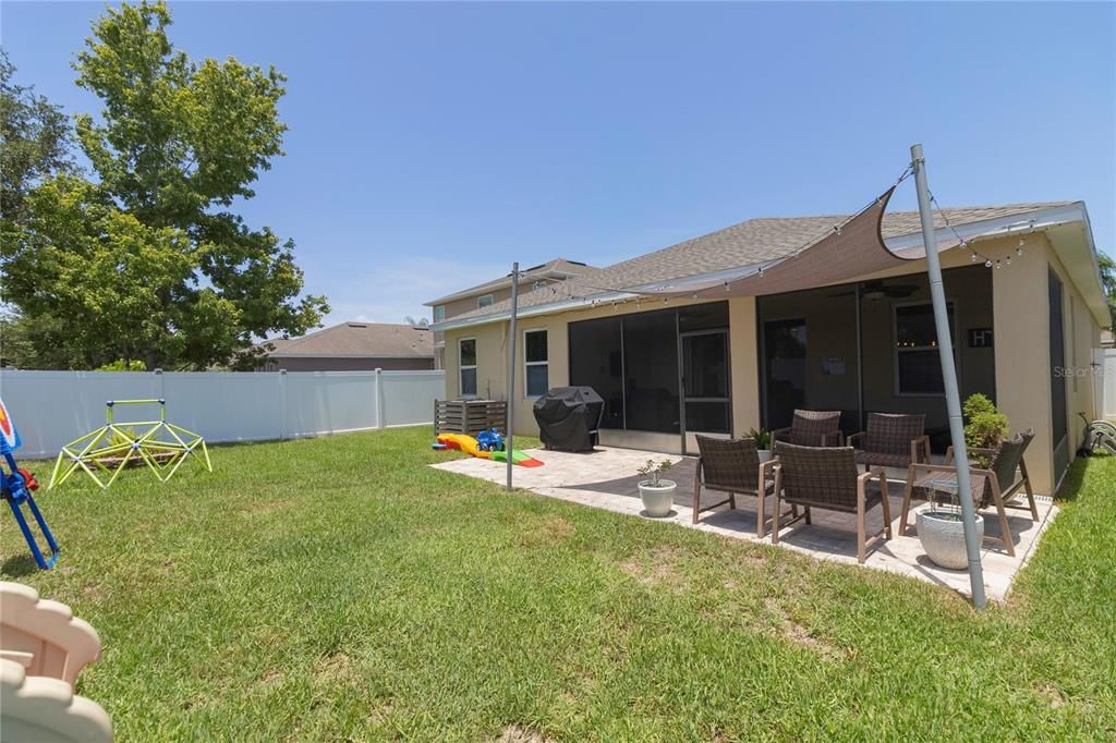 For Sale: $390,000 (4 beds, 2 baths, 2058 Square Feet)