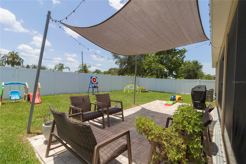 For Sale: $390,000 (4 beds, 2 baths, 2058 Square Feet)