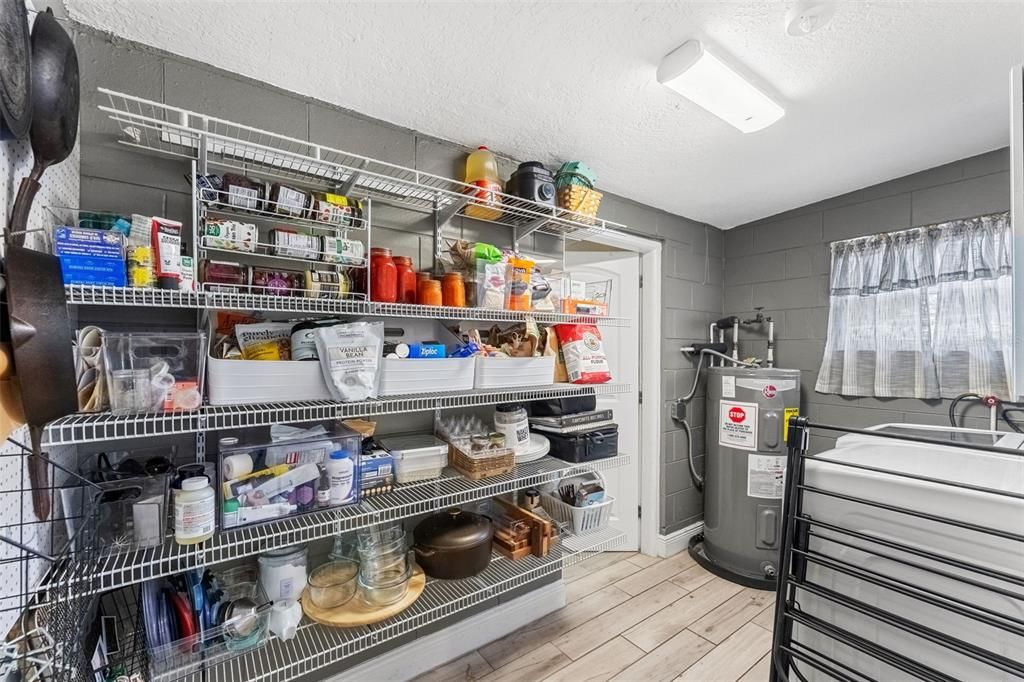 На продажу: $435,000 (4 спален, 3 ванн, 1648 Квадратных фут)