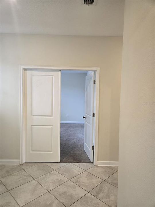 For Rent: $2,200 (3 beds, 2 baths, 1854 Square Feet)