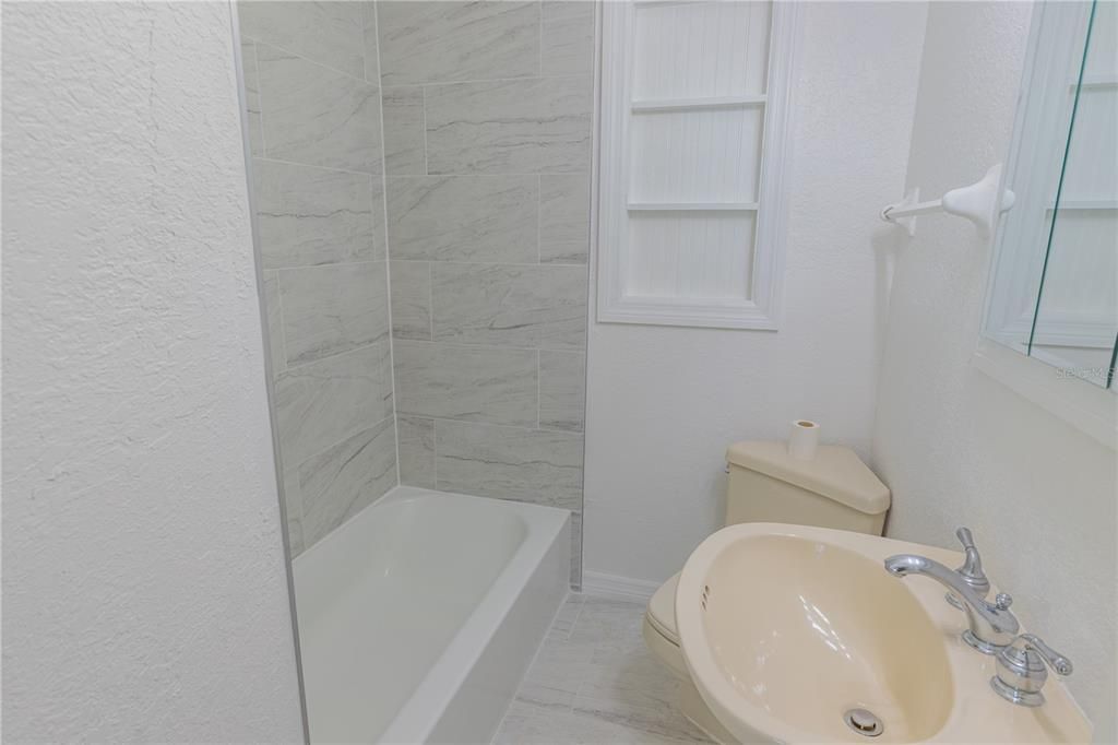 В аренду: $3,900 (3 спален, 3 ванн, 1783 Квадратных фут)