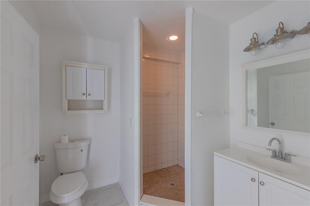 В аренду: $3,900 (3 спален, 3 ванн, 1783 Квадратных фут)