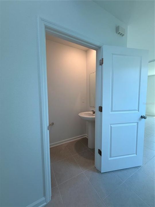 В аренду: $2,550 (4 спален, 2 ванн, 1874 Квадратных фут)