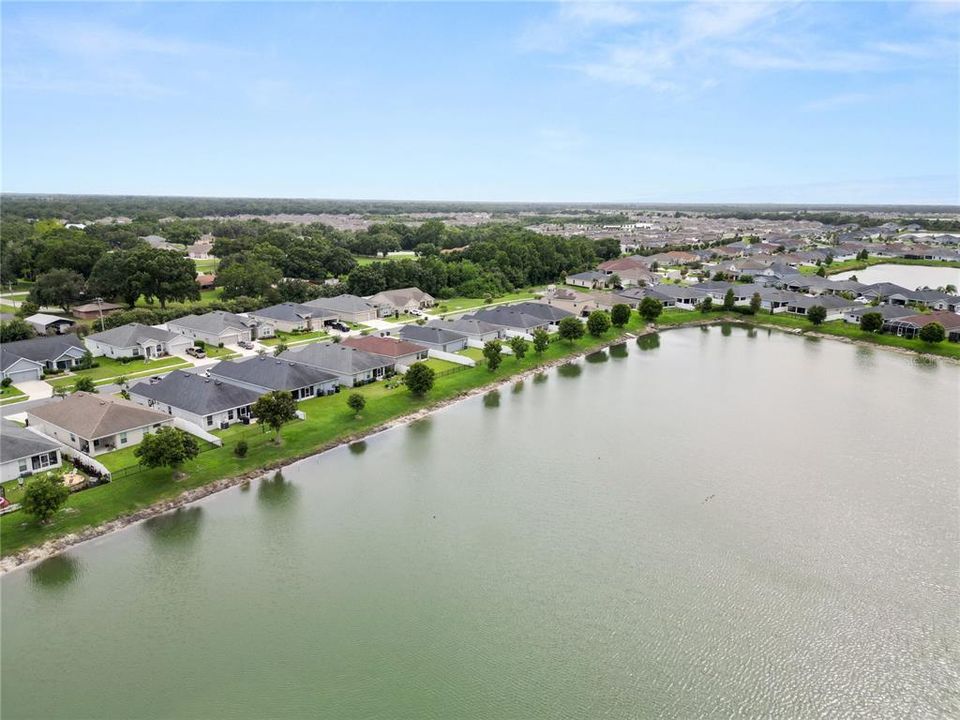 For Sale: $325,000 (4 beds, 2 baths, 1717 Square Feet)