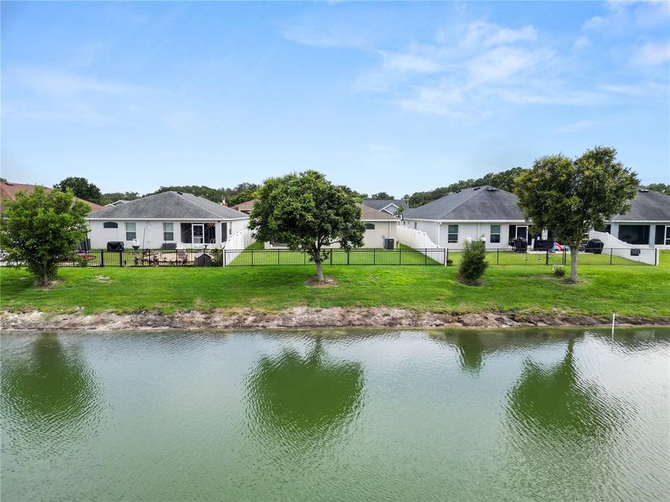 For Sale: $325,000 (4 beds, 2 baths, 1717 Square Feet)