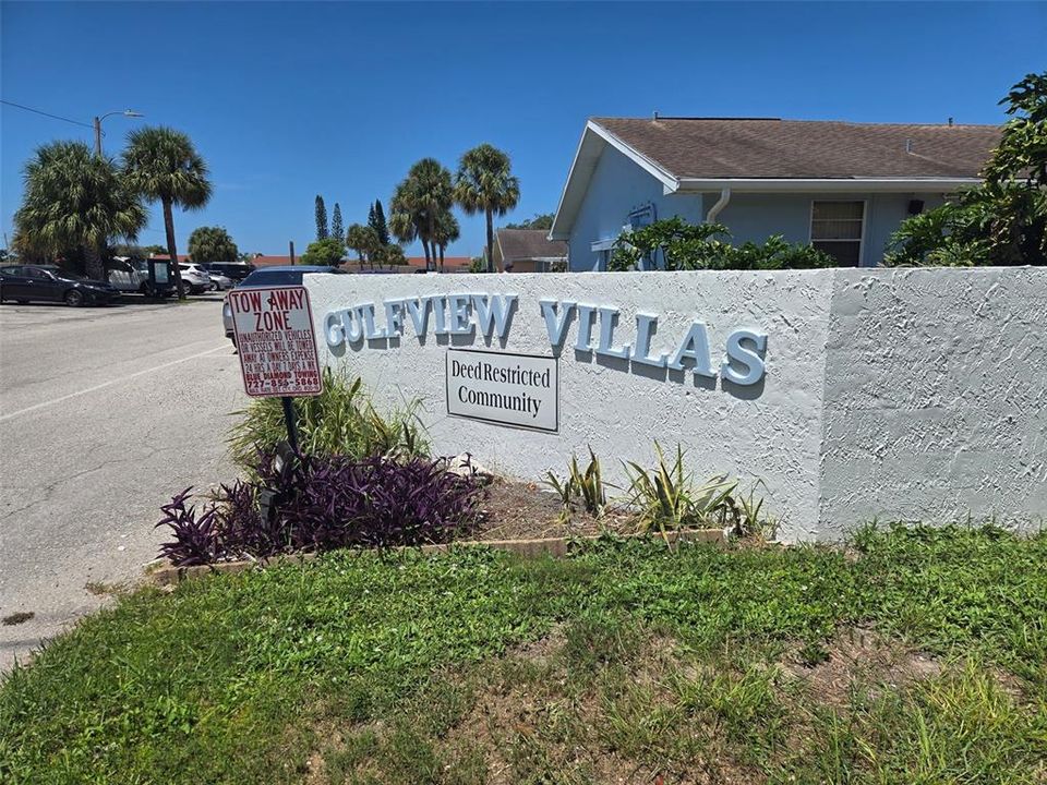 For Rent: $1,395 (2 beds, 1 baths, 894 Square Feet)