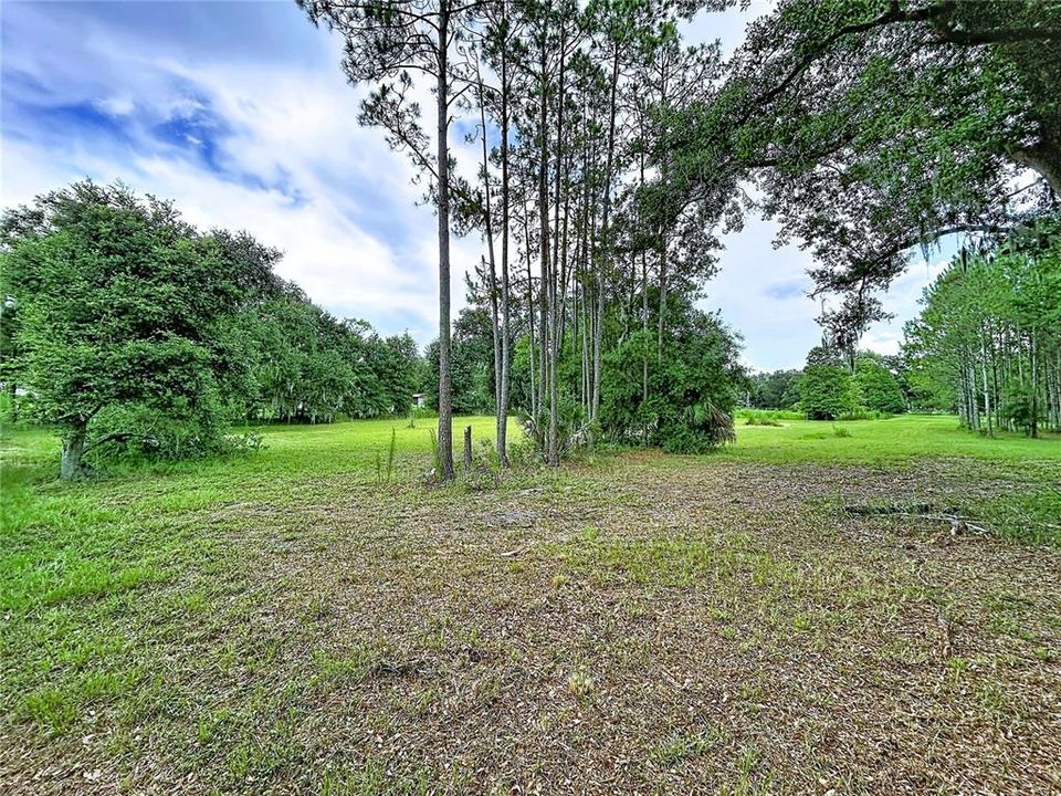 For Sale: $232,500 (1.10 acres)