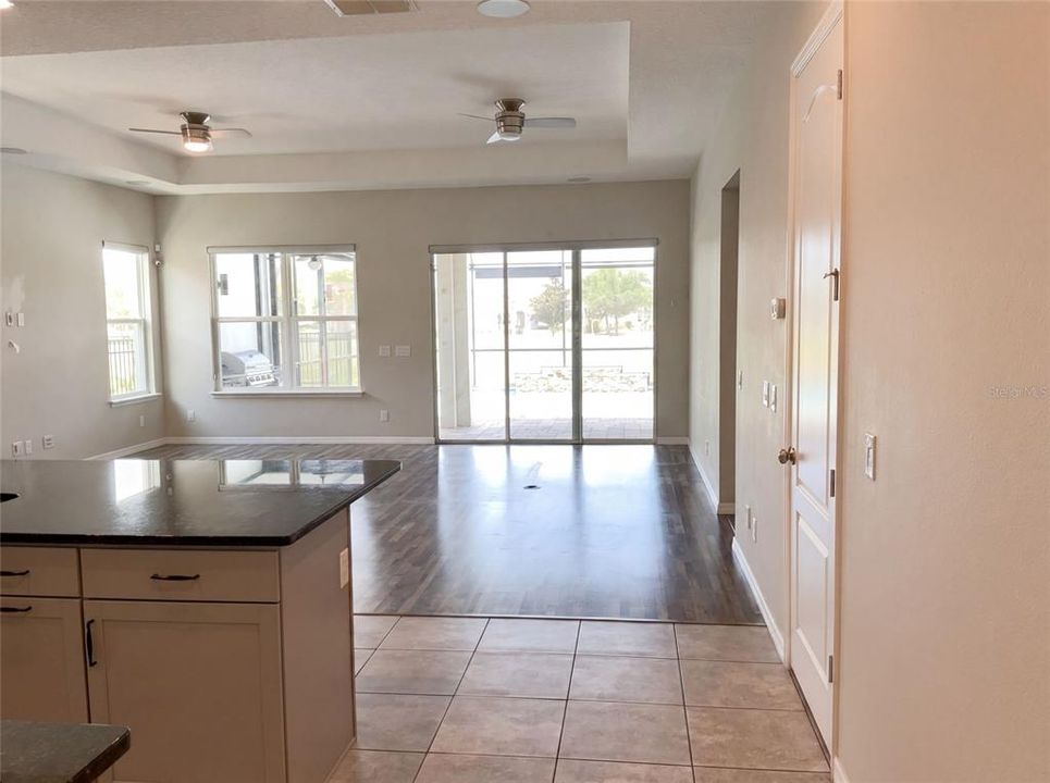 For Sale: $549,000 (3 beds, 2 baths, 1904 Square Feet)