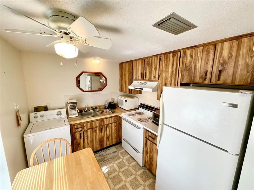 For Rent: $1,500 (1 beds, 1 baths, 495 Square Feet)
