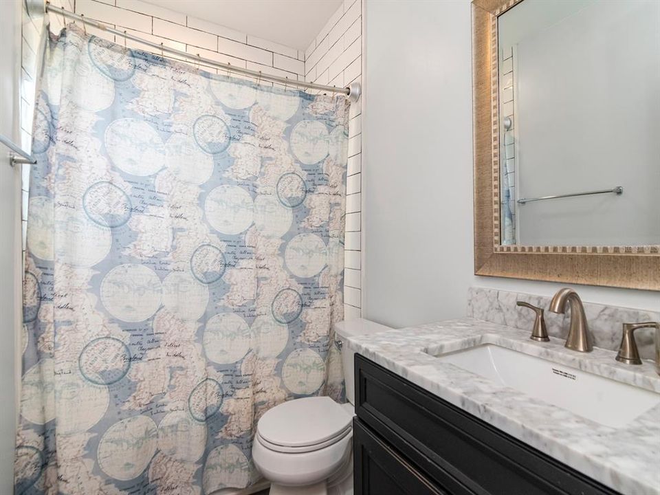 En Venta: $489,900 (3 camas, 2 baños, 1404 Pies cuadrados)