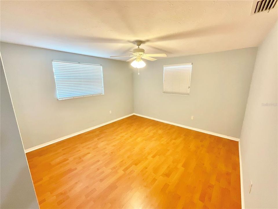 В аренду: $1,595 (2 спален, 2 ванн, 1158 Квадратных фут)