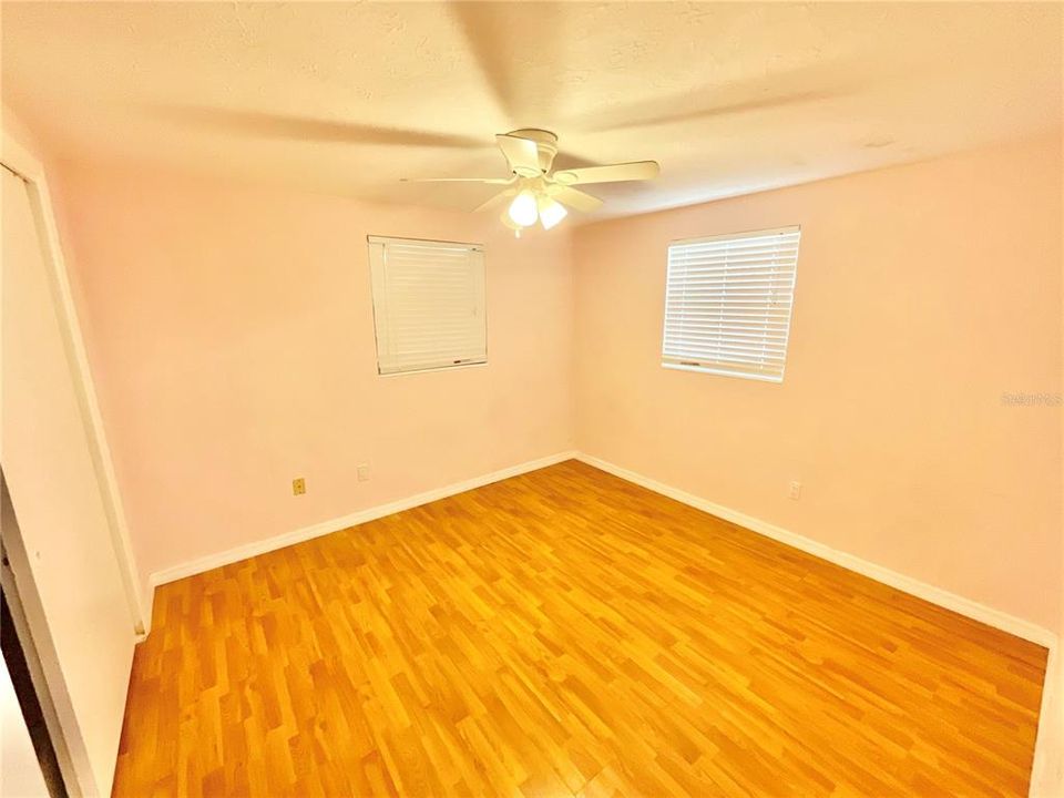 В аренду: $1,595 (2 спален, 2 ванн, 1158 Квадратных фут)
