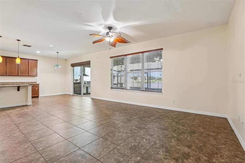 En Renta: $4,490 (5 camas, 4 baños, 3400 Pies cuadrados)