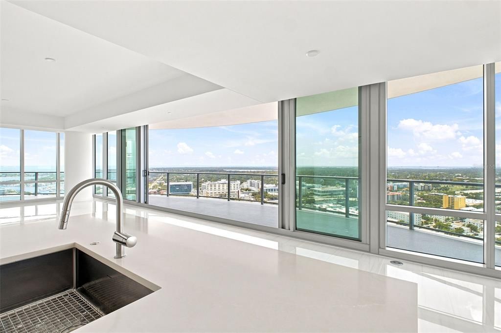 En Venta: $3,200,000 (3 camas, 3 baños, 2658 Pies cuadrados)