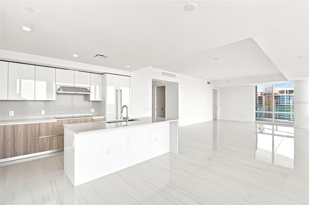 En Venta: $3,200,000 (3 camas, 3 baños, 2658 Pies cuadrados)