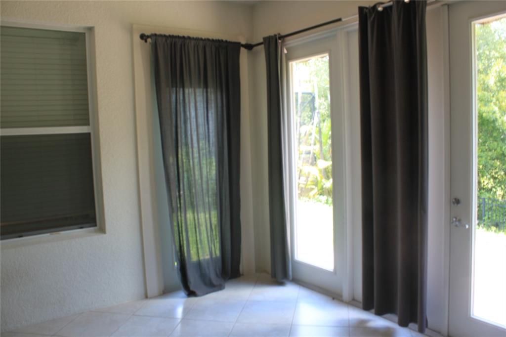 En Renta: $2,795 (3 camas, 2 baños, 1868 Pies cuadrados)