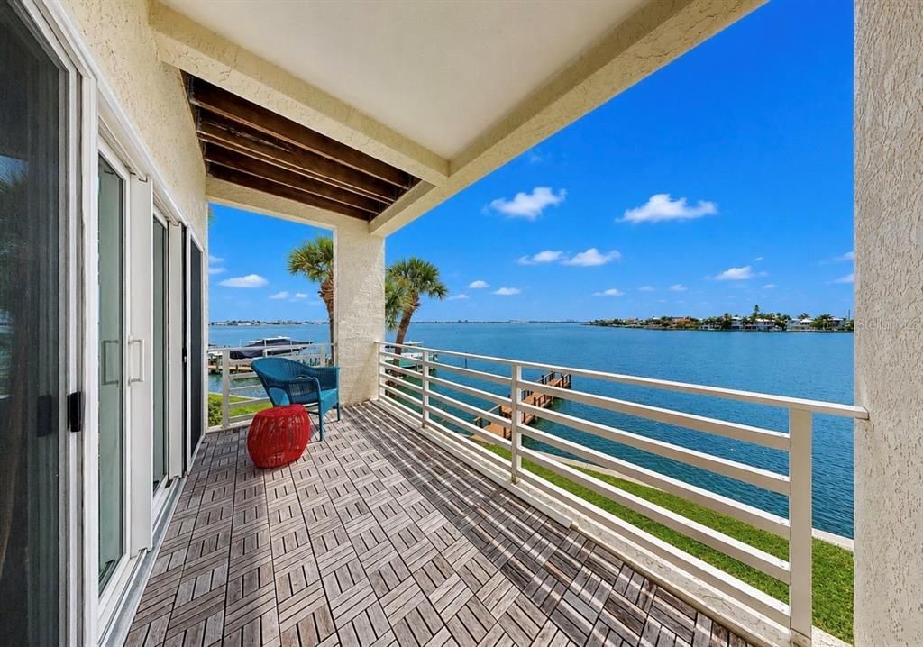 В аренду: $5,795 (4 спален, 4 ванн, 2275 Квадратных фут)