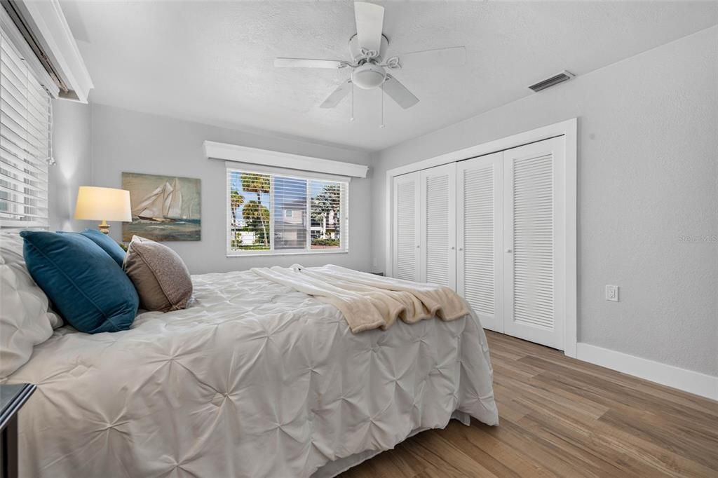 Active With Contract: $535,000 (3 beds, 2 baths, 1501 Square Feet)
