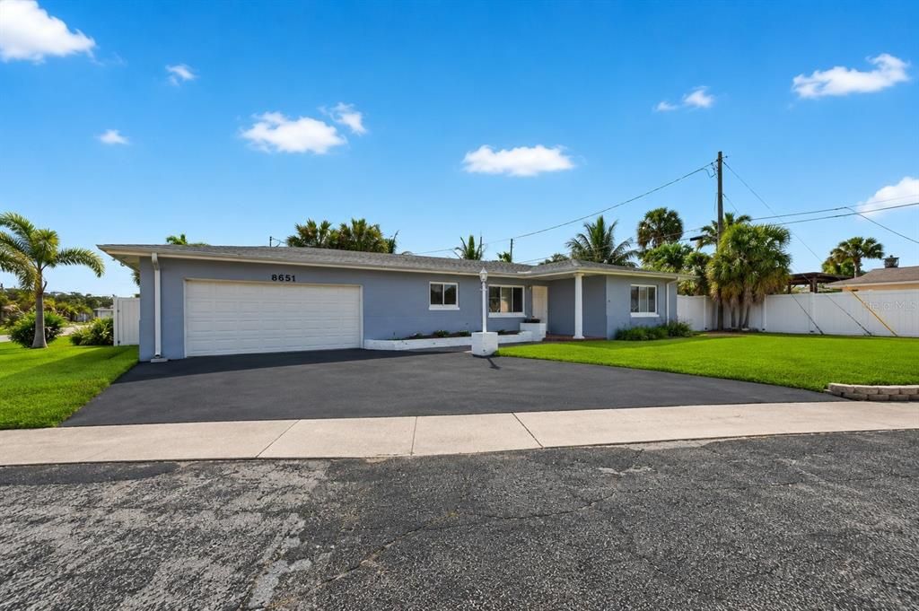 Active With Contract: $535,000 (3 beds, 2 baths, 1501 Square Feet)
