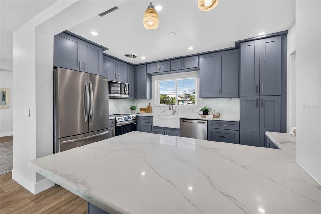 Active With Contract: $535,000 (3 beds, 2 baths, 1501 Square Feet)