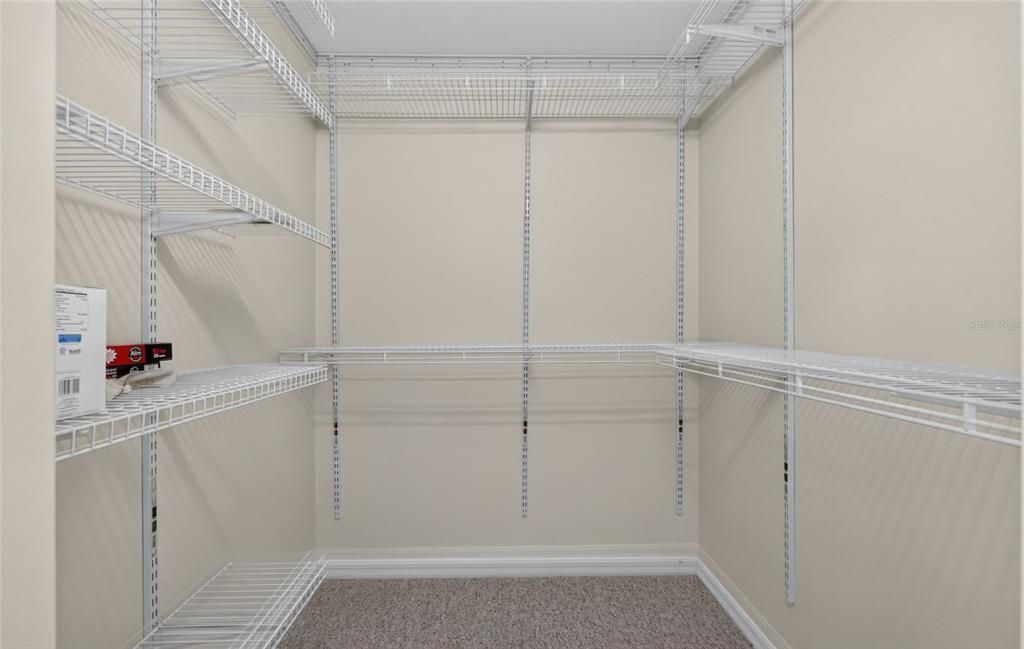 На продажу: $289,000 (2 спален, 2 ванн, 1635 Квадратных фут)