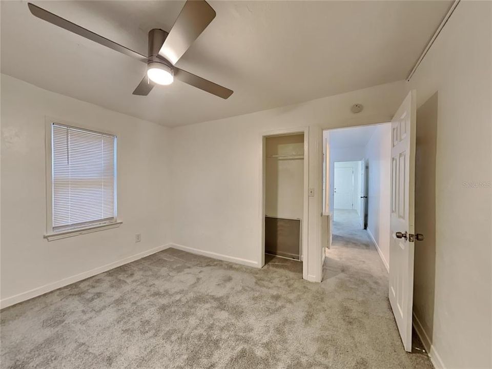 For Rent: $1,000 (1 beds, 1 baths, 490 Square Feet)