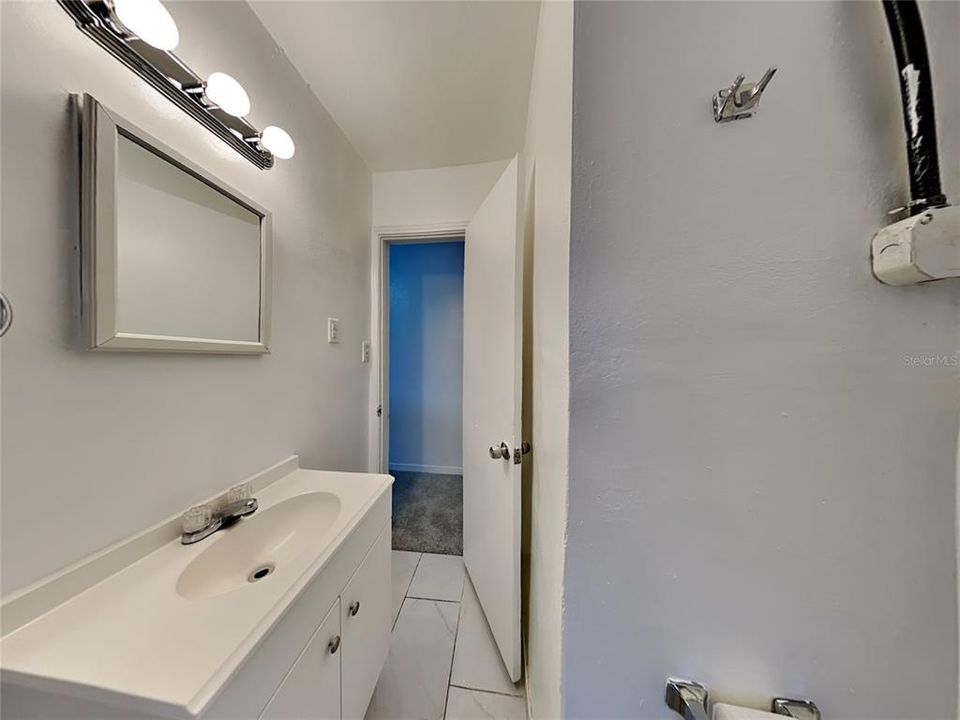 For Rent: $1,000 (1 beds, 1 baths, 490 Square Feet)