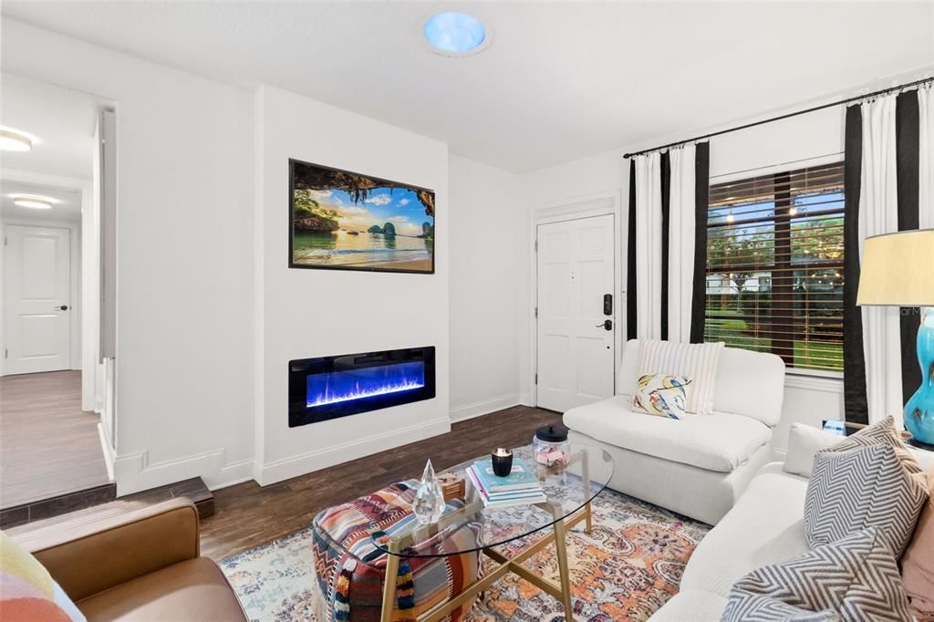 En Venta: $775,000 (4 camas, 2 baños, 1899 Pies cuadrados)