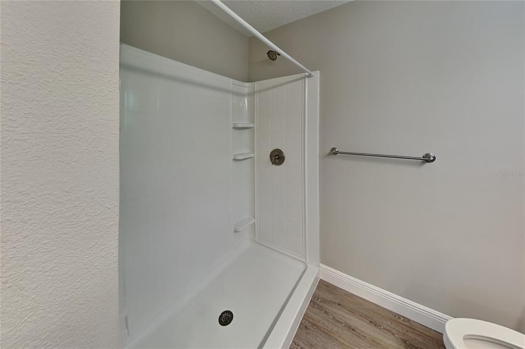 В аренду: $1,745 (4 спален, 2 ванн, 1636 Квадратных фут)