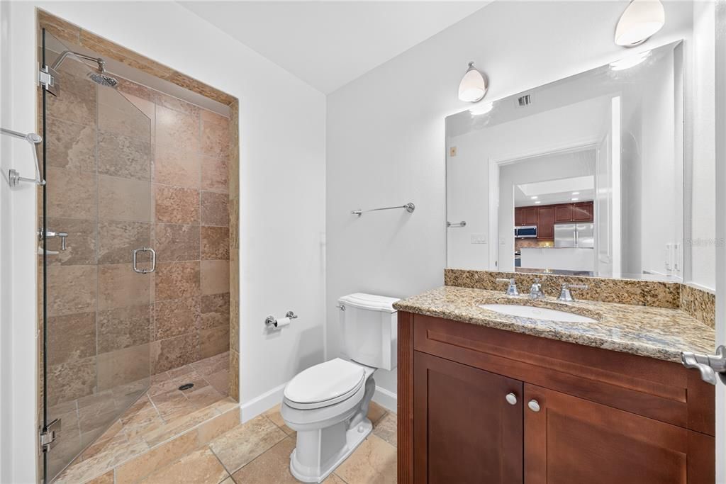 На продажу: $525,000 (2 спален, 2 ванн, 1129 Квадратных фут)