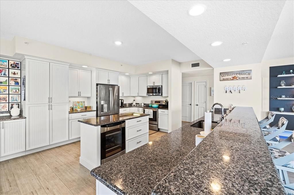 For Rent: $7,000 (3 beds, 3 baths, 2472 Square Feet)