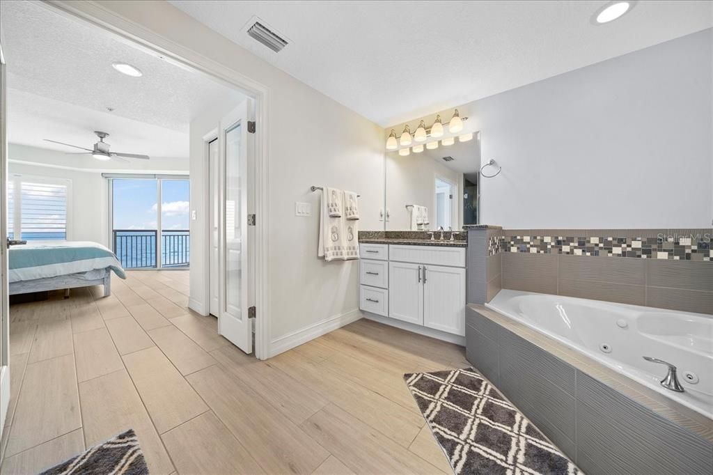 For Rent: $7,000 (3 beds, 3 baths, 2472 Square Feet)