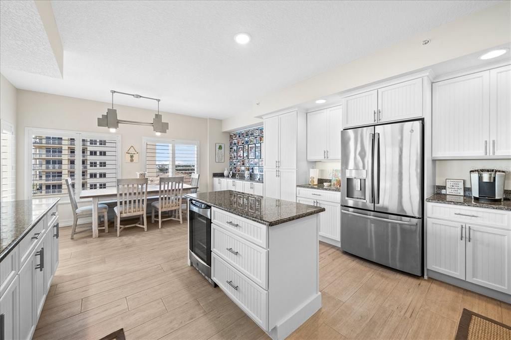 For Rent: $7,000 (3 beds, 3 baths, 2472 Square Feet)