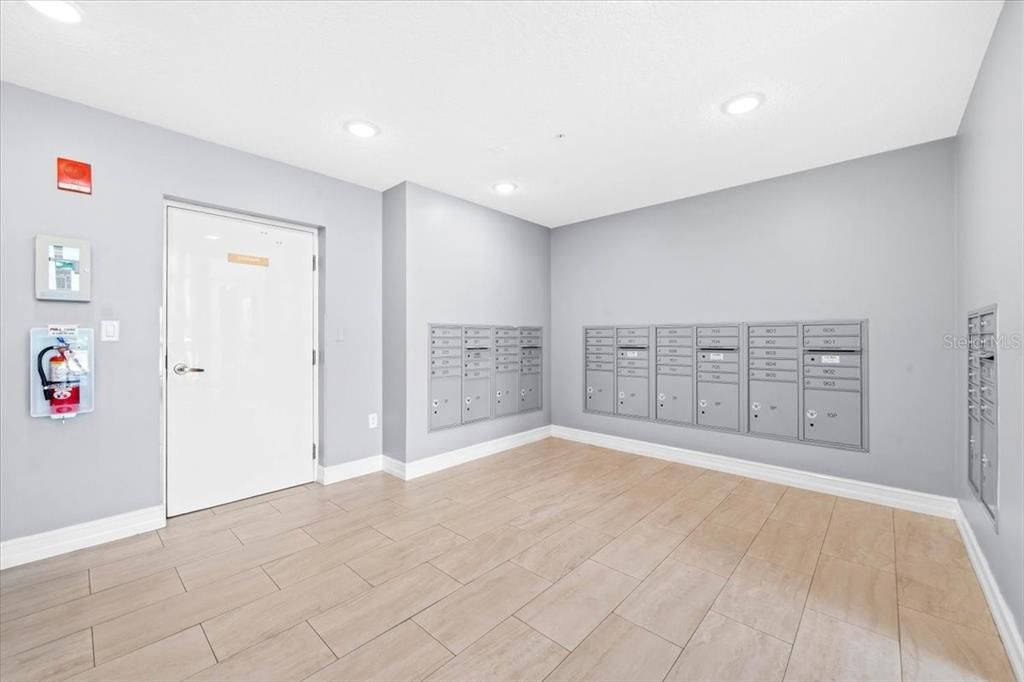 For Rent: $7,000 (3 beds, 3 baths, 2472 Square Feet)