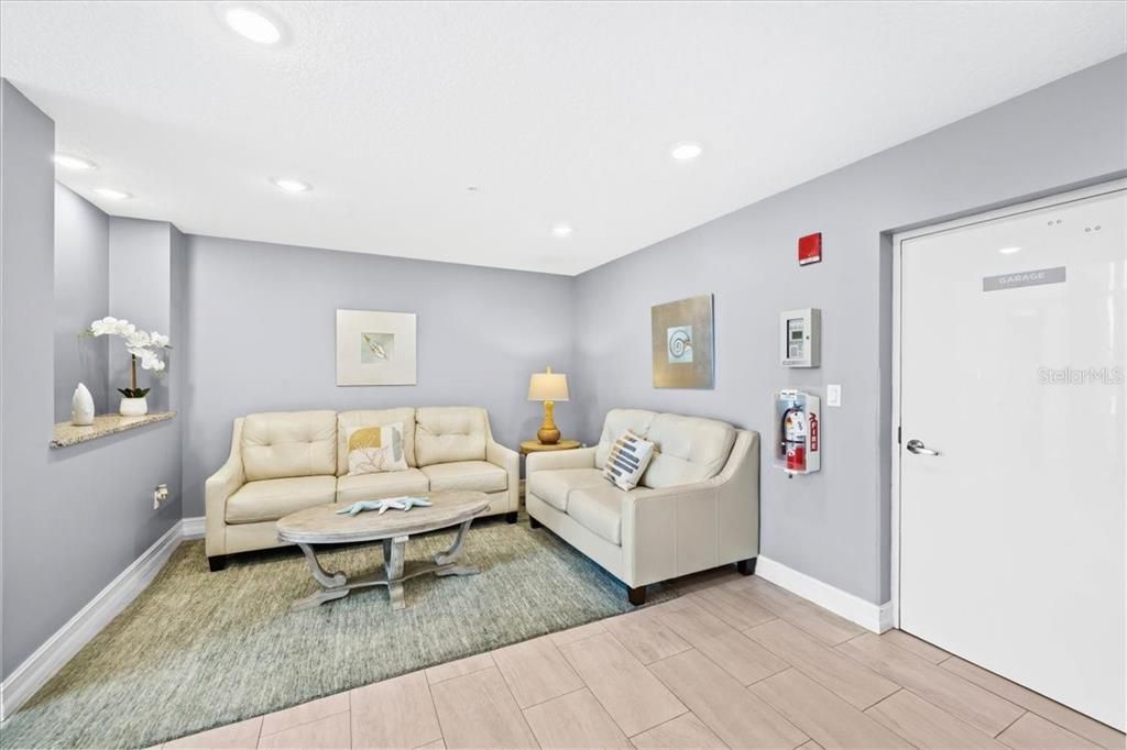 For Rent: $7,000 (3 beds, 3 baths, 2472 Square Feet)
